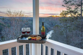 MAJESTIC MOUNTAIN MANOR- Spectacular Mtn & River VIEWS, 5bed 4ba,Resort amenities